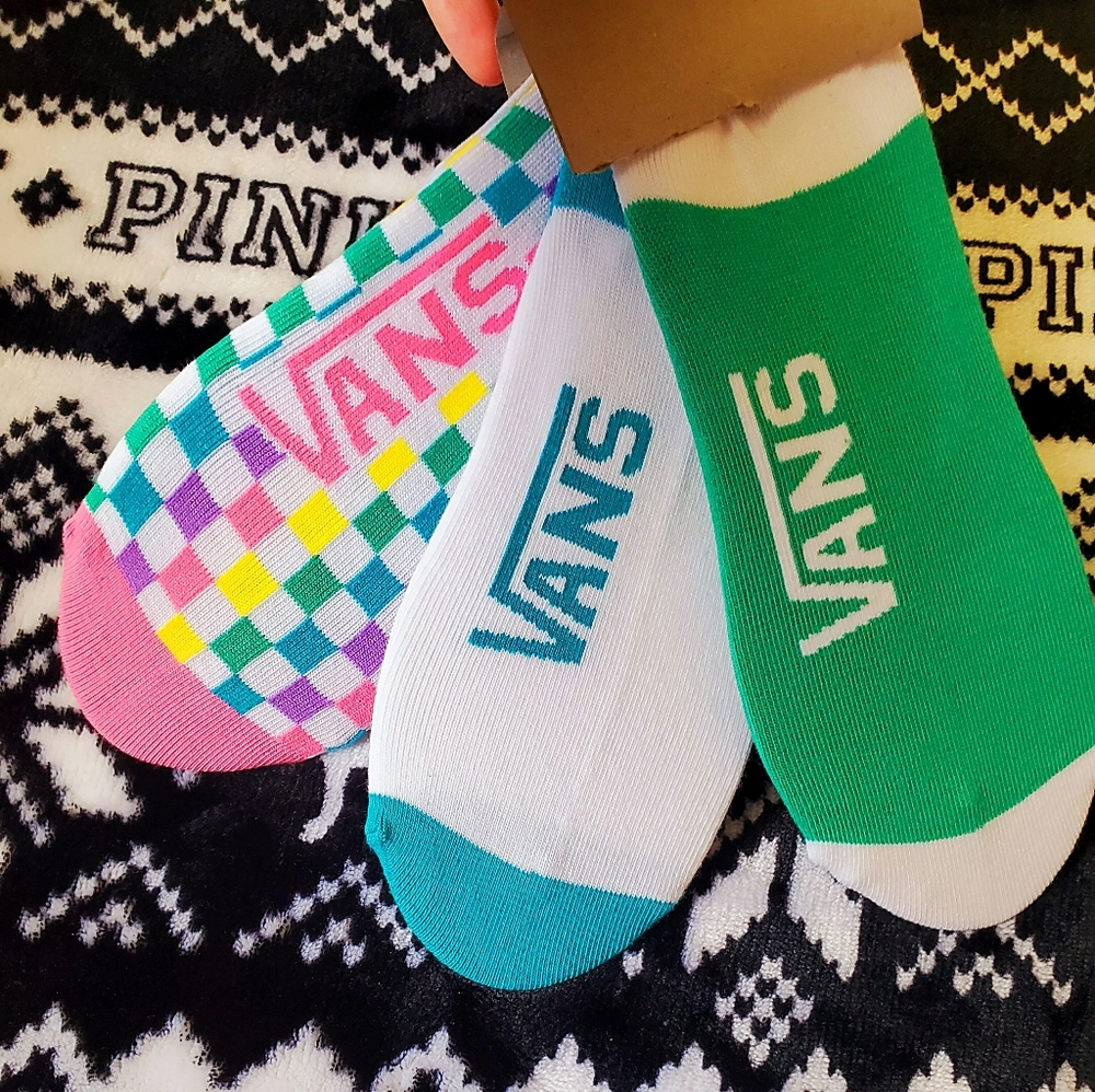 Vans 3 Pack of Womens Socks NWT - Picture 2 of 4